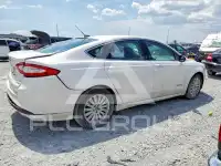 2013 Ford FUSION фото
