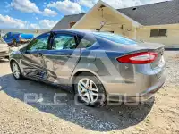 2013 Ford FUSION фото