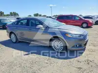 2013 Ford FUSION photo