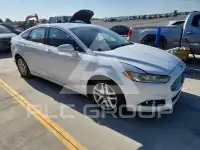 2013 Ford FUSION фото