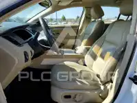 2013 Ford TAURUS фото