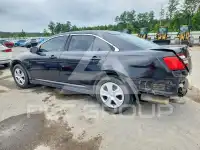 2013 Ford TAURUS фото