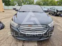 2013 Ford TAURUS фото