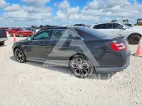 2013 Ford TAURUS фото