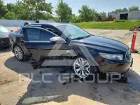 2013 Ford TAURUS фото