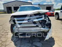 2013 Ford EXPLORER фото
