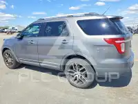 2013 Ford EXPLORER photo