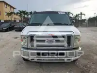 2013 Ford ECONOLINE фото