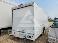 2013 Ford E-450 фото