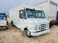 2013 Ford E-450 фото