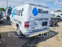 2013 Ford ECONOLINE фото