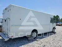 2013 Ford F-590 фото