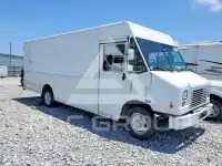 2013 Ford F-590 фото