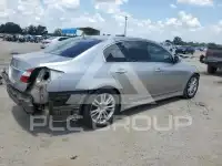 2013 Hyundai Genesis photo