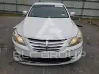 2013 Hyundai Genesis photo