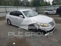 2013 Hyundai Genesis photo