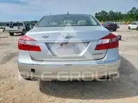 2013 Hyundai Genesis photo