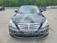 2013 Hyundai Genesis photo
