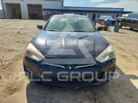 2013 Hyundai Genesis photo