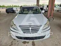 2013 Hyundai Genesis фото