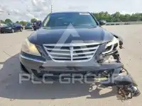 2013 Hyundai Genesis photo
