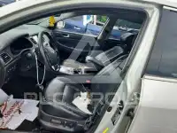 2013 Hyundai Genesis photo