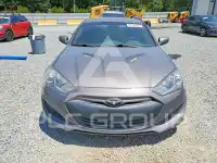 2013 Hyundai Genesis photo