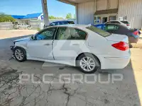 2013 Hyundai Genesis photo