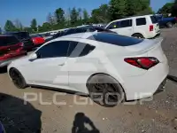 2013 Hyundai Genesis photo