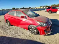 2013 Hyundai Accent photo
