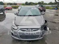 2013 Hyundai Accent фото