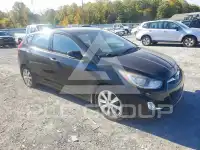 2013 Hyundai Accent photo