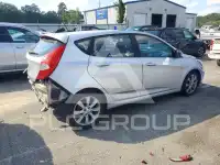 2013 Hyundai Accent фото