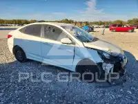 2013 Hyundai Accent фото