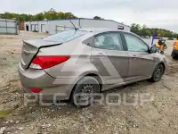 2013 Hyundai Accent фото