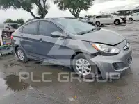 2013 Hyundai Accent фото