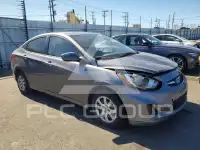 2013 Hyundai Accent фото