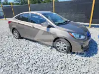 2013 Hyundai Accent фото
