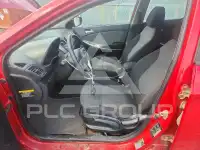 2013 Hyundai Accent photo
