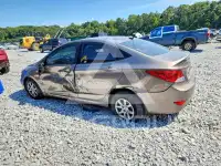 2013 Hyundai Accent фото