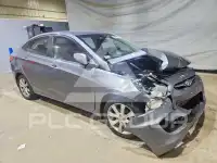 2013 Hyundai Accent фото