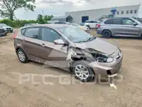 2013 Hyundai Accent фото