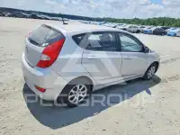 2013 Hyundai Accent фото