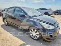 2013 Hyundai Accent фото