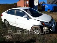 2013 Hyundai Accent photo