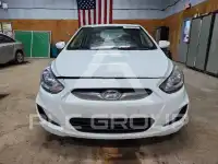 2013 Hyundai Accent photo