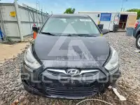 2013 Hyundai Accent фото