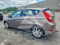 2013 Hyundai Accent photo