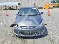 2013 Hyundai Accent фото