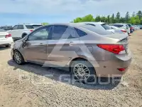 2013 Hyundai Accent photo